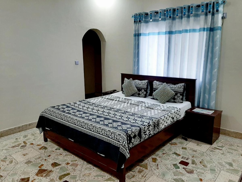 Gulshan Lodge Guest House